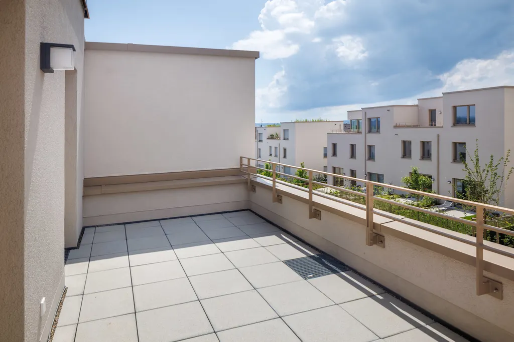 Dachterrasse der Reihenhäuser "Grüne Gärten" in Ostfildern-Scharnhausen
