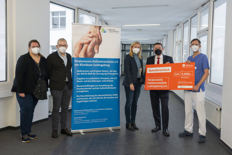 WHS spendet 5.000 Euro an Förderverein Palliativmedizin Ludwigsburg